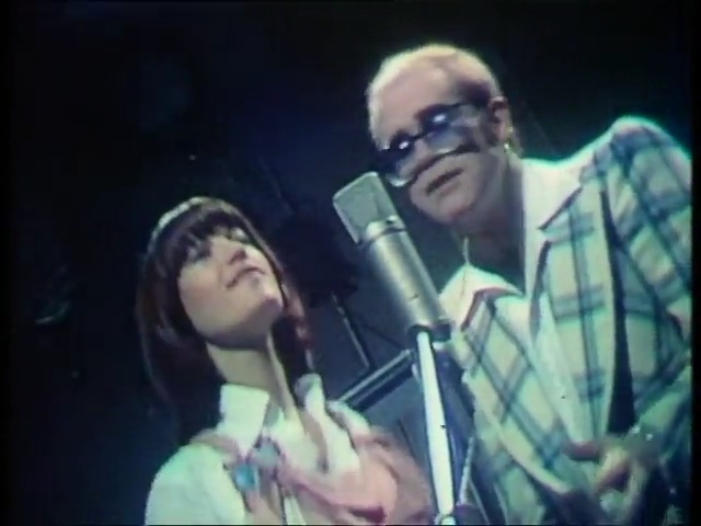 Elton John And Kiki Dee - Don't Go Breaking My Heart