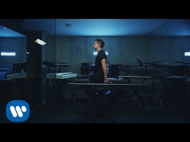 Charlie Puth - Attention (Official Video)