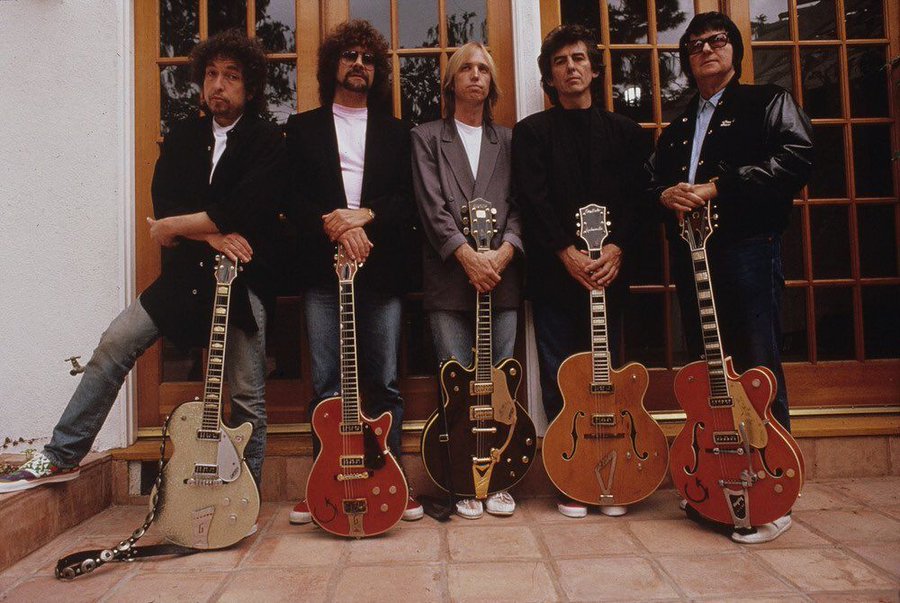 The Traveling Wilburys - Bob Dylan, Jeff Lyne, Tom Petty, George Harrison, and Roy Orbison